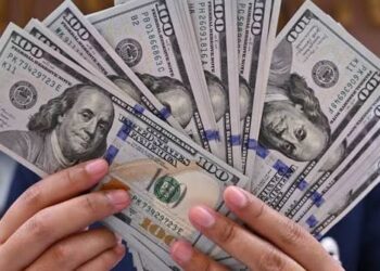 سعر الدولار مقابل الجنيه المصري اليوم.. أحدث أسعار البنوك