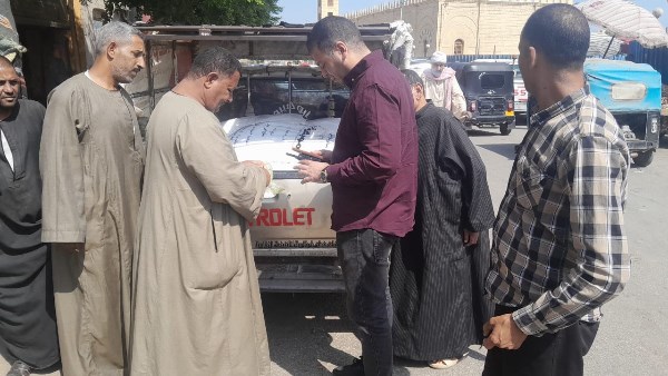 ضبط طن أسمدة مدعمة قبل تهريبها في أسيوط