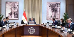 فرص جديدة لطلاب الذكاء الاصطناعي والأمن السيبراني بعد لقاء رئيس الوزراء ورئيس سيسكو العالمية